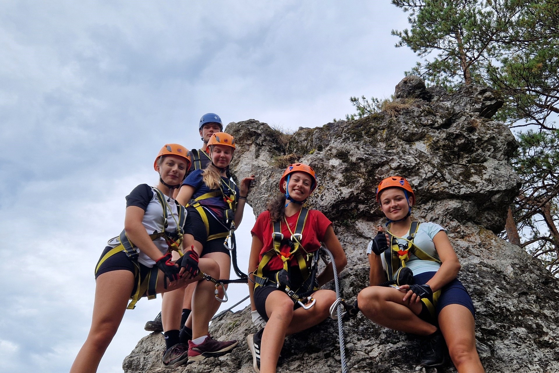 OH2 E23 SK VF Dve Veze II