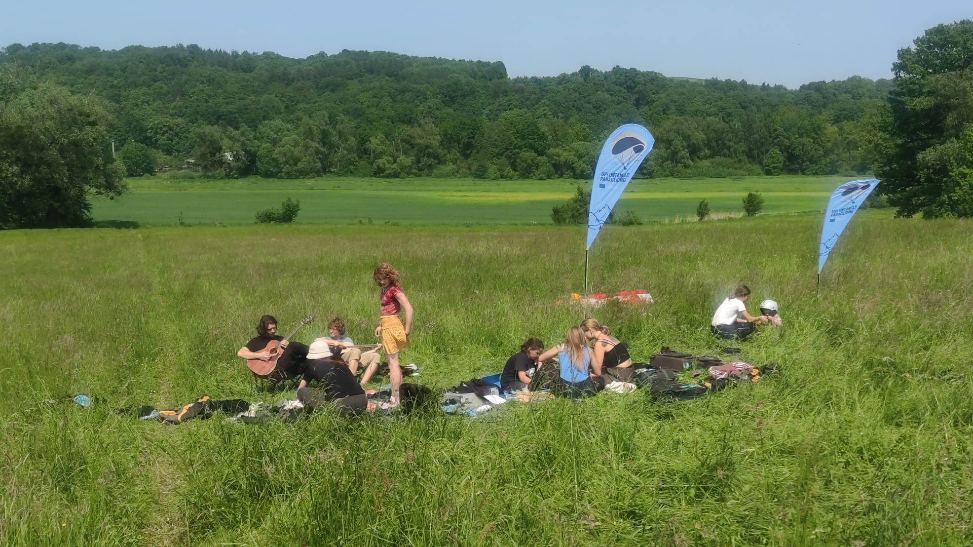 UP D6 CZ Spring PG Hnizdo