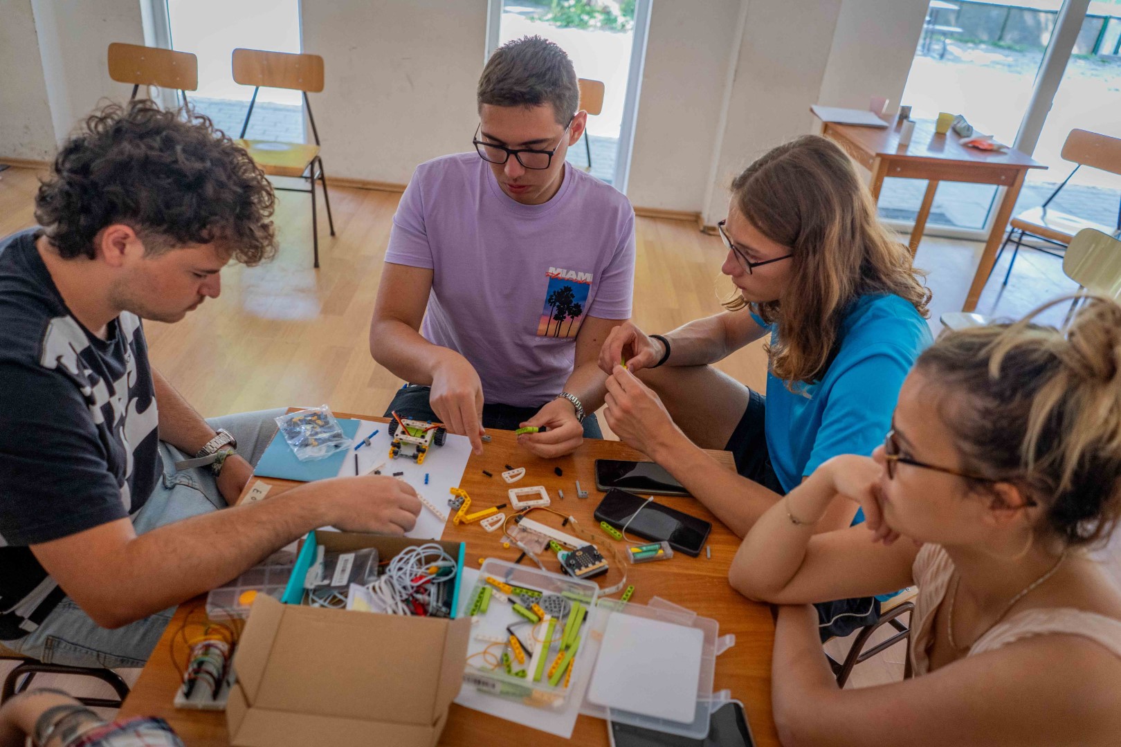 Robo Sphere20240529 10