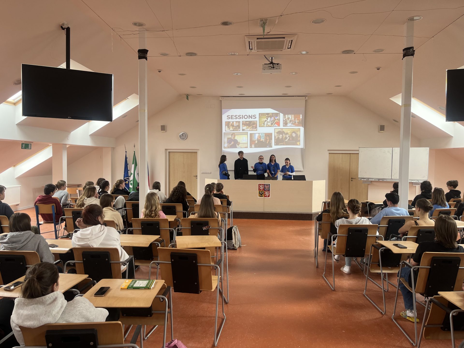 EM CZ Stredni Zahradnicka Skola Rajhrad