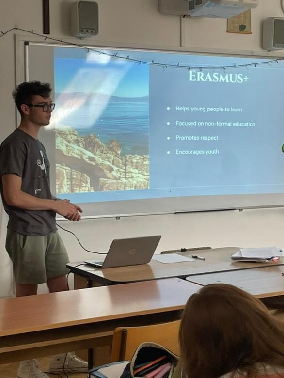 FFF HU Berzsenyi Daniel Evangelikus Liceum