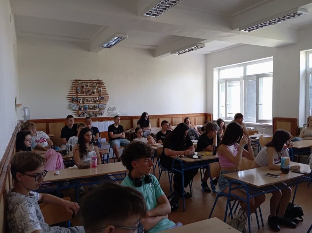 CC SK Gymnazium Gimnazium Velke Kapusany