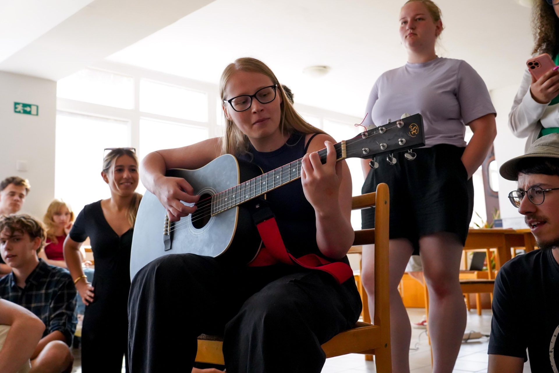 Crossroadsof Cultures