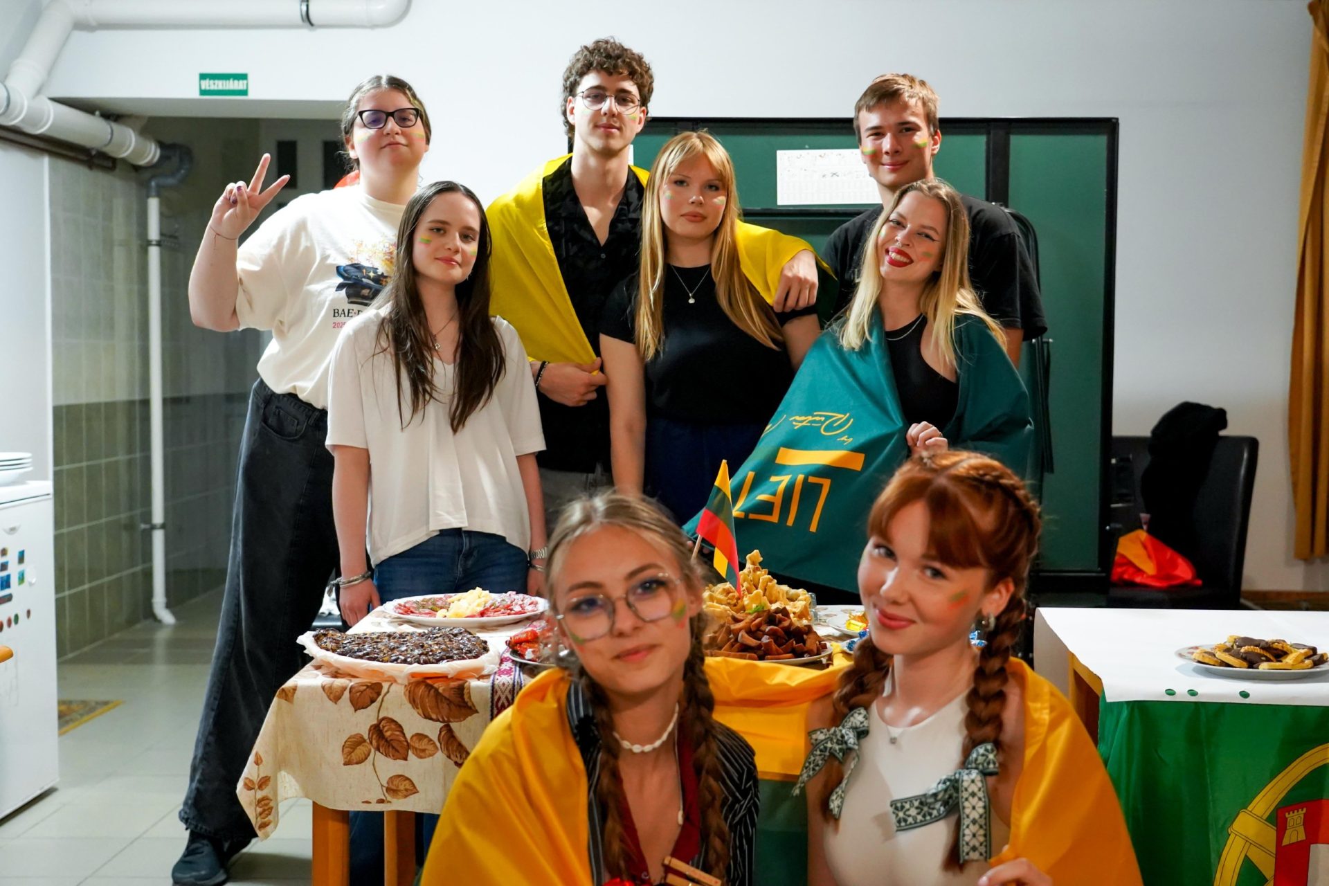 Crossroadsof Cultures