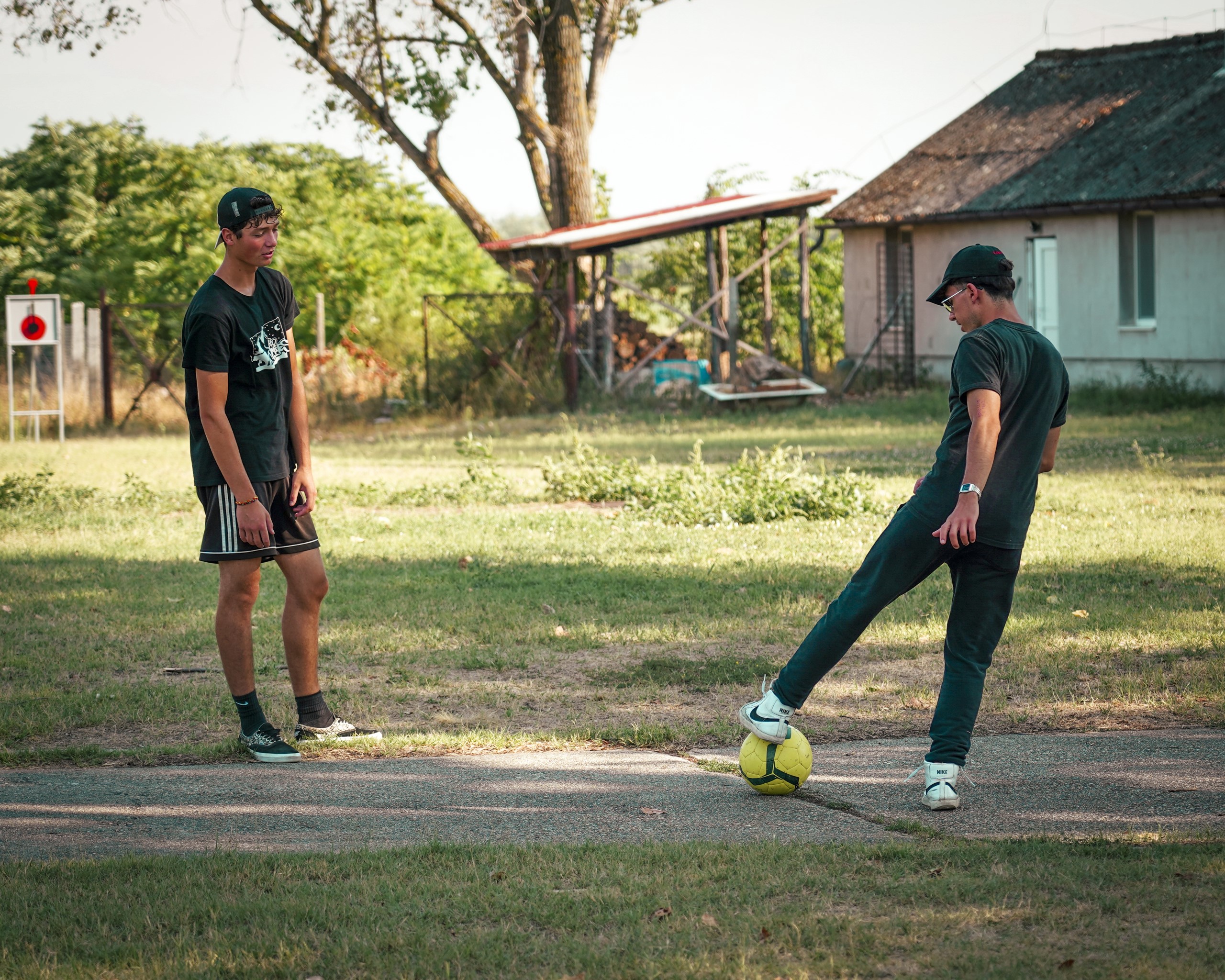 Move, Share, Repeat!