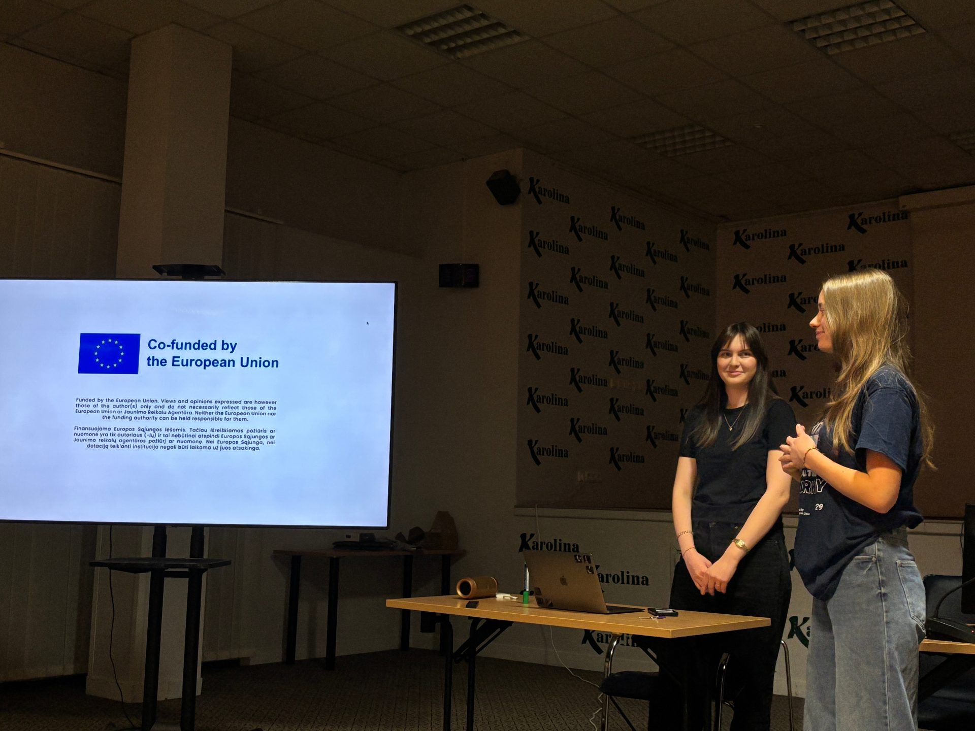 CH LT European Humanities University