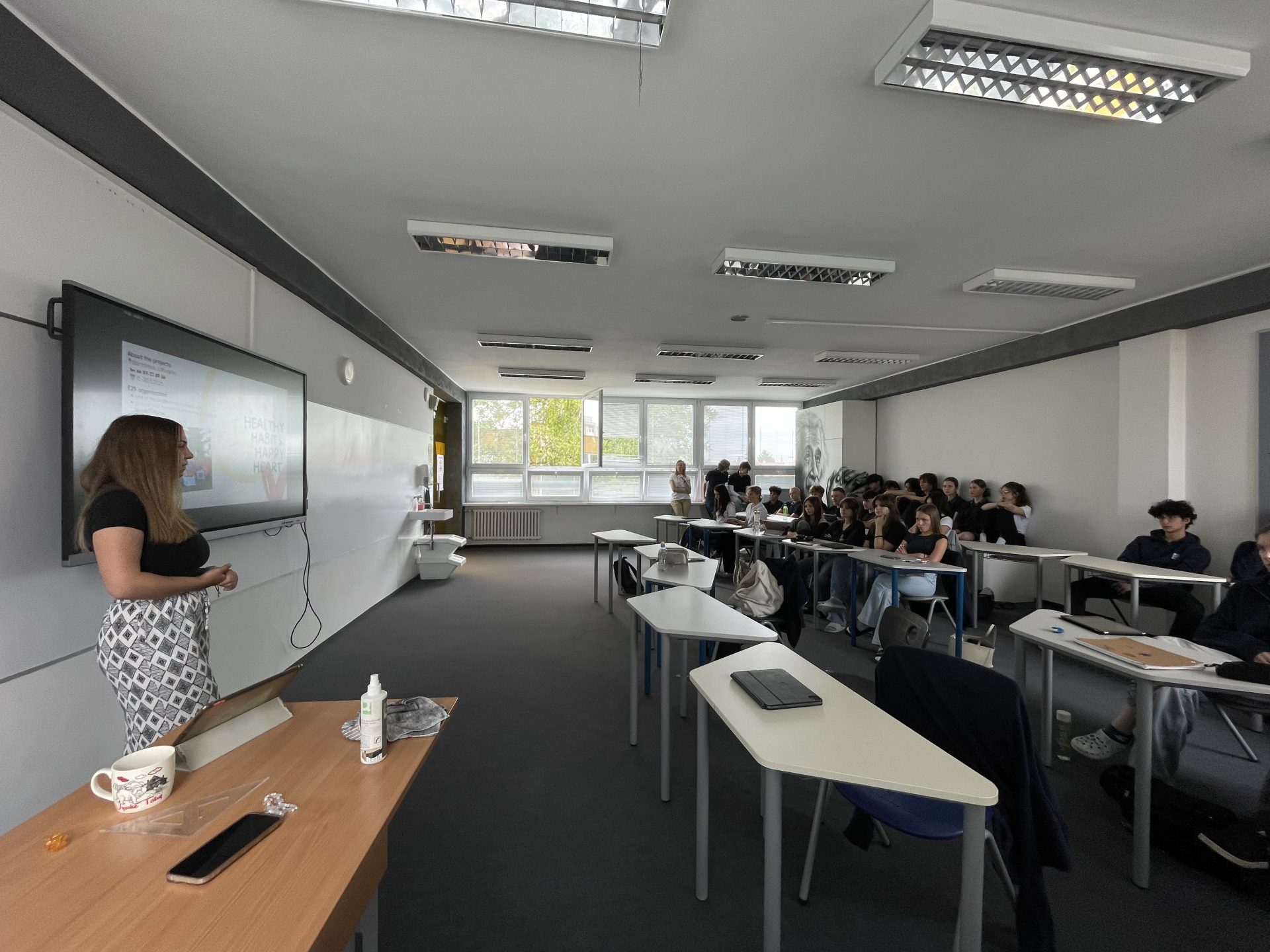 HHHH SK Private Bilingual Gymnasium BESST