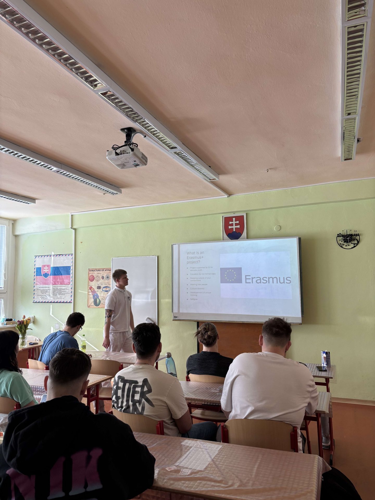 MAGA SK Stredna Zdravotnicka Skola