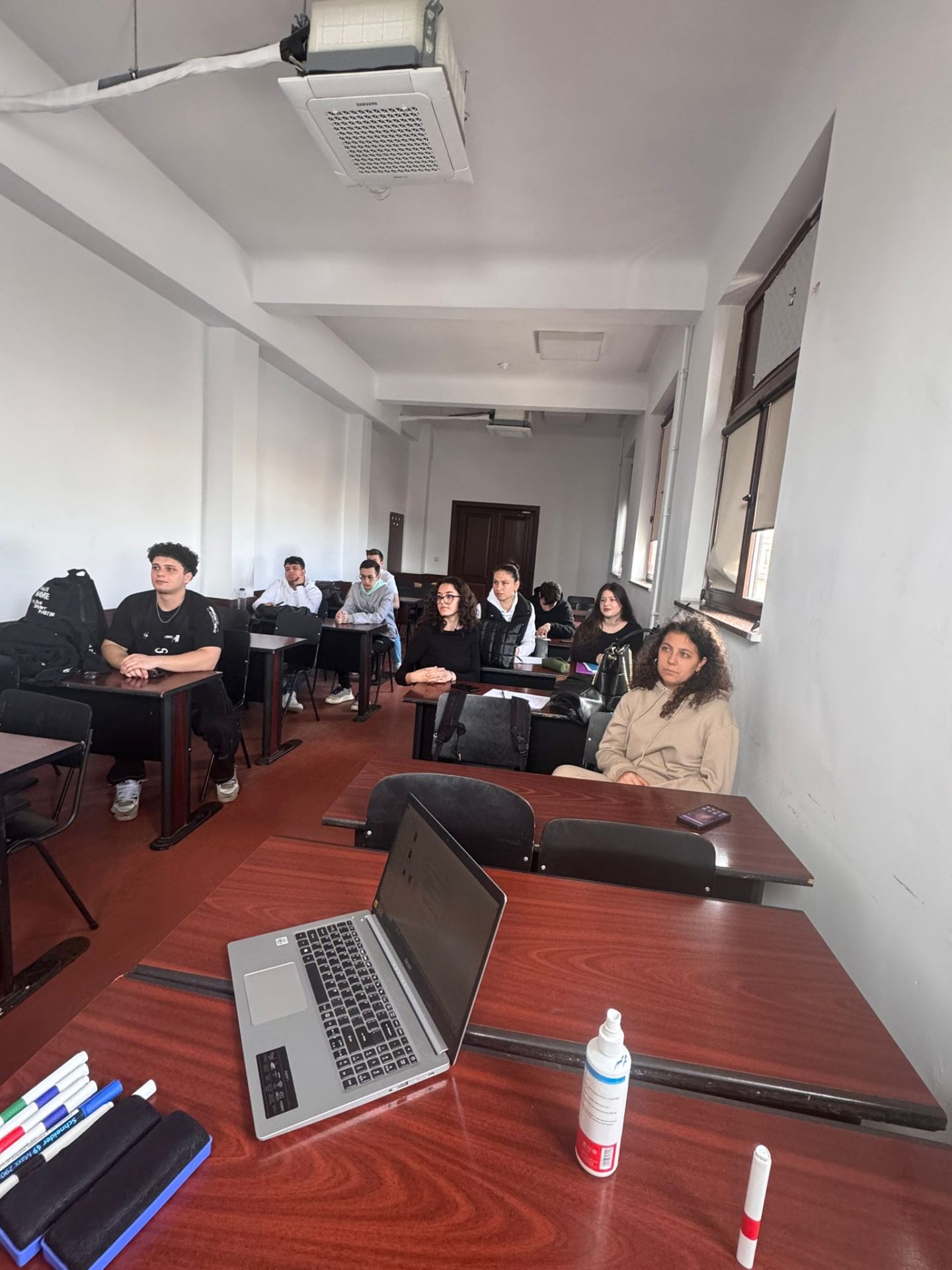 FF RO Bucharest Academyof Economics