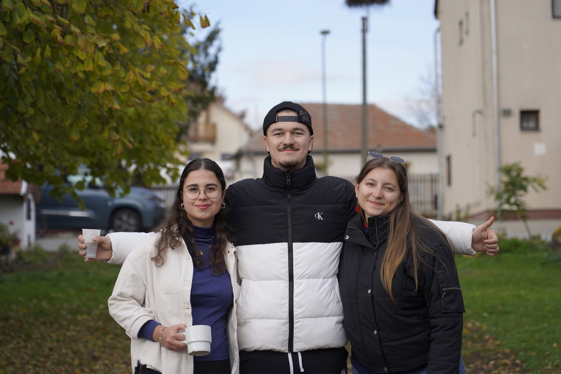 Blooming Connections ACC2800