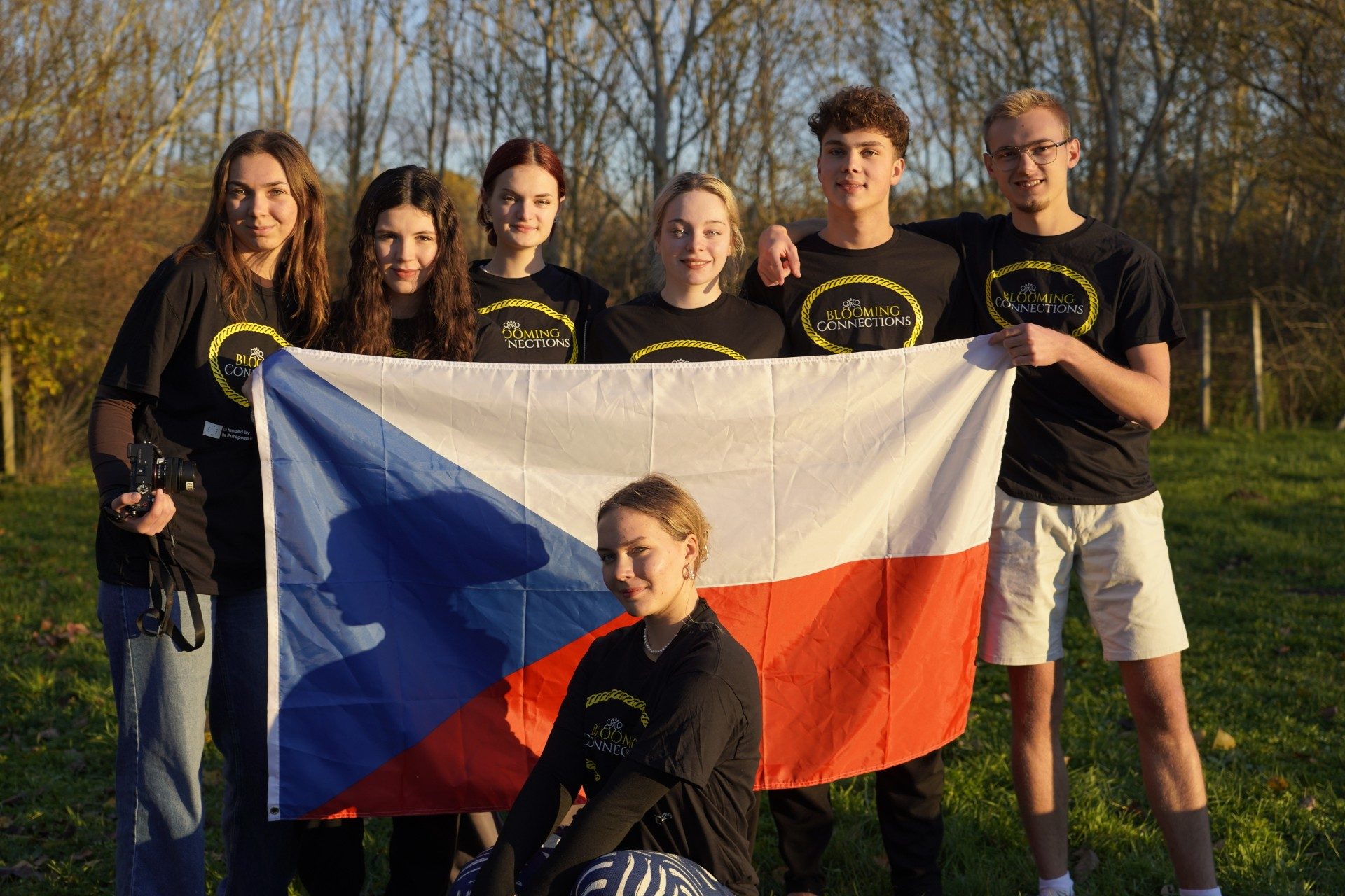 Blooming Connections ACC2968