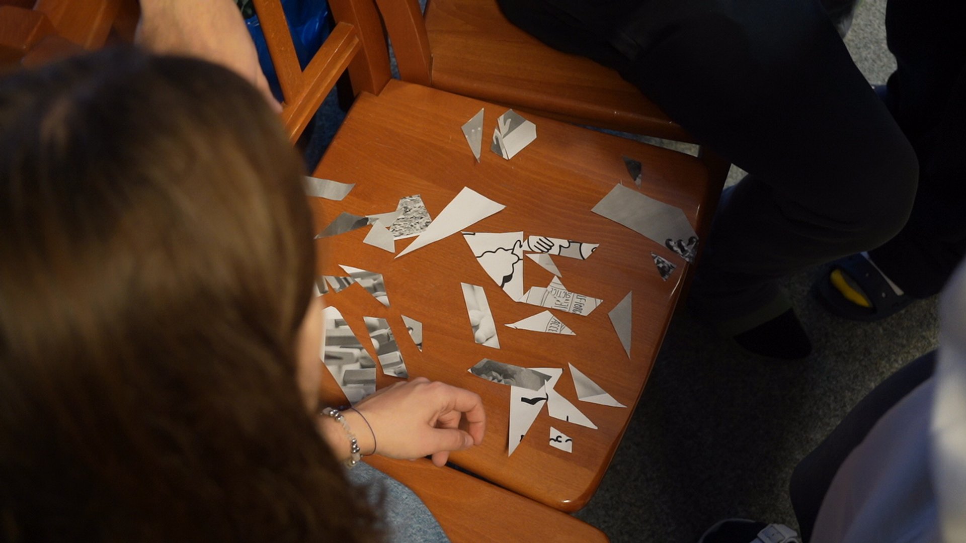 Participants during the Puzzle Pieces Included session
