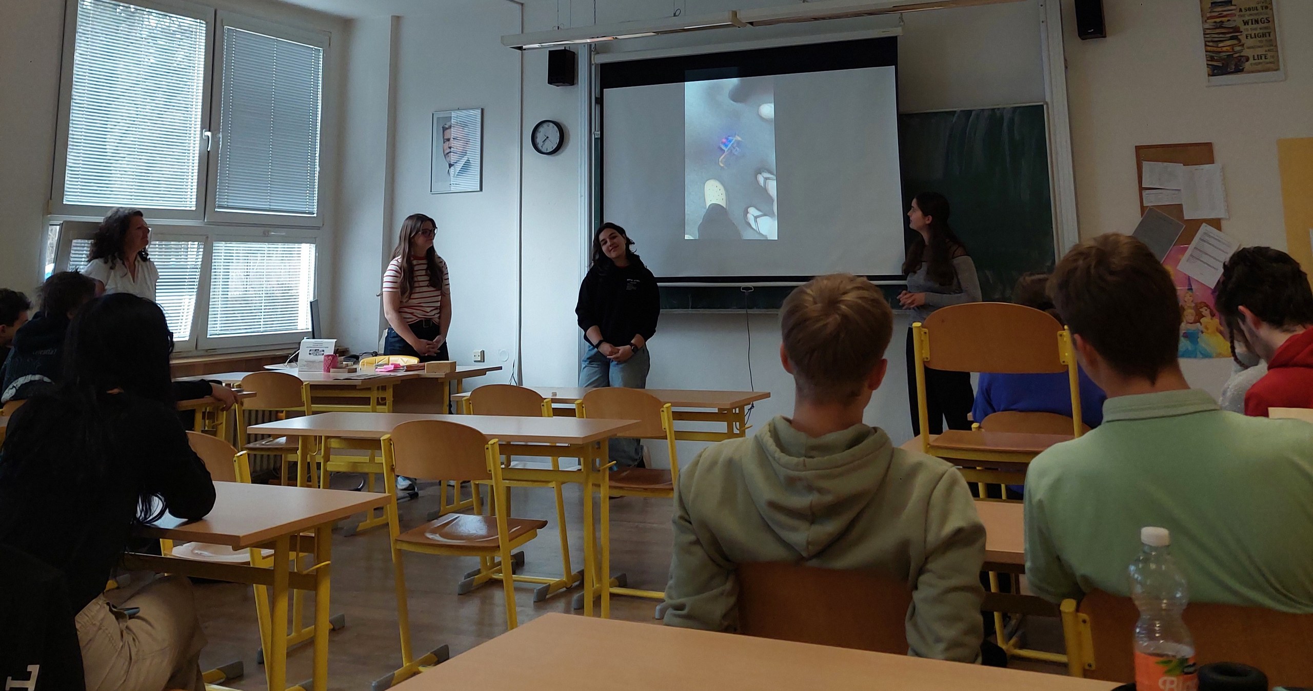 eXploreTech - Sportovni Gymnazium Kladno - DEOR