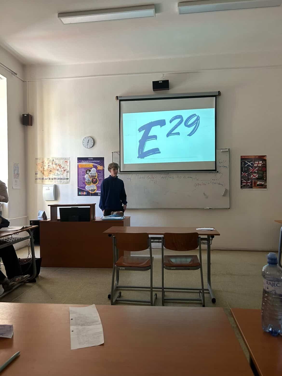 eXploreTech - Stredni Prumyslova Skola Stavebni - DEOR