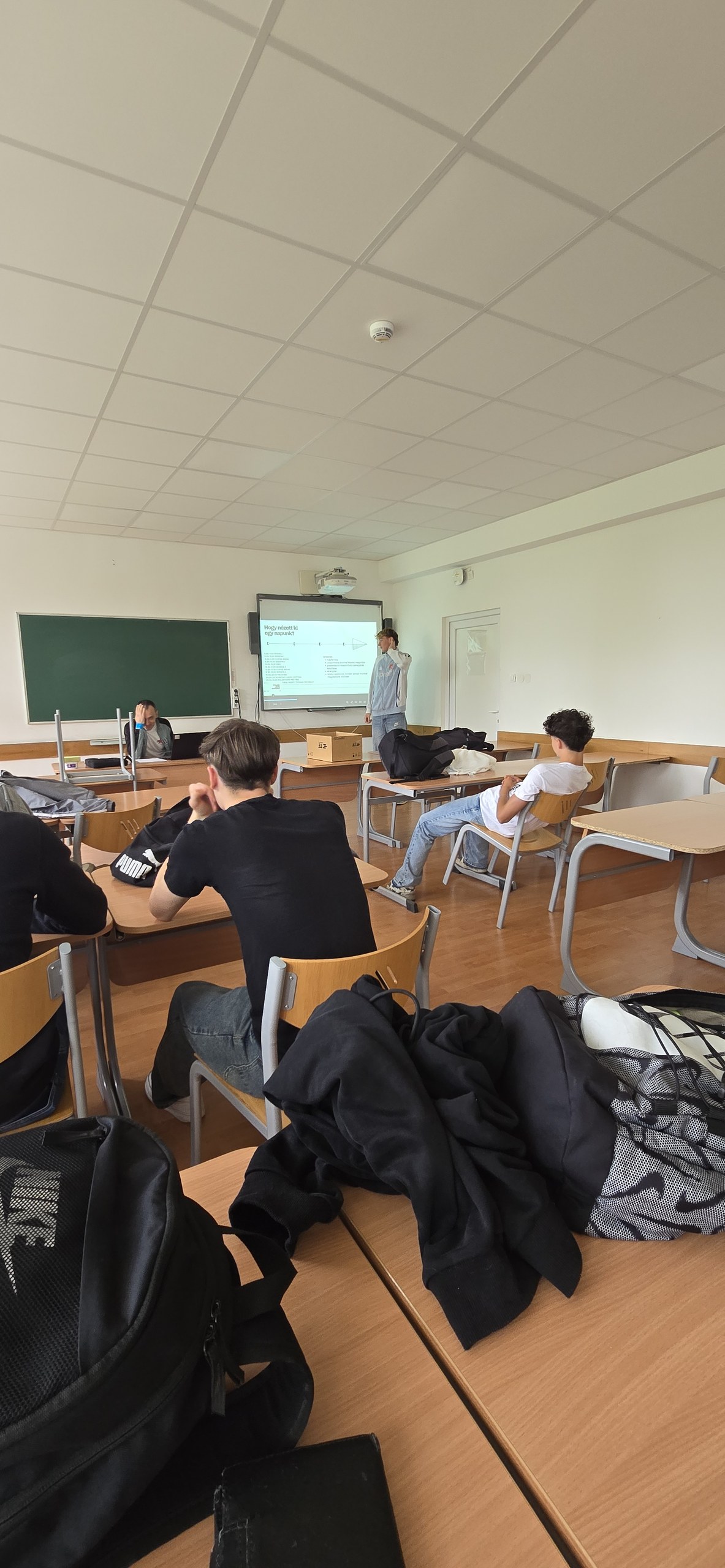 eXploreTech - Geza Fejedelem Vocational High School - DEOR