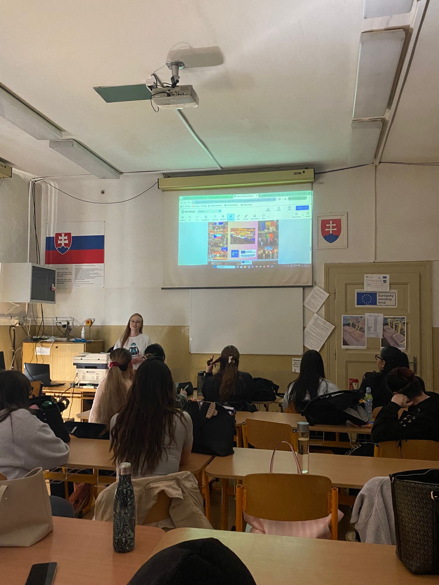 eXploreTech - Stredna Odborna Skola Techniky a Sluzieb - DEOR
