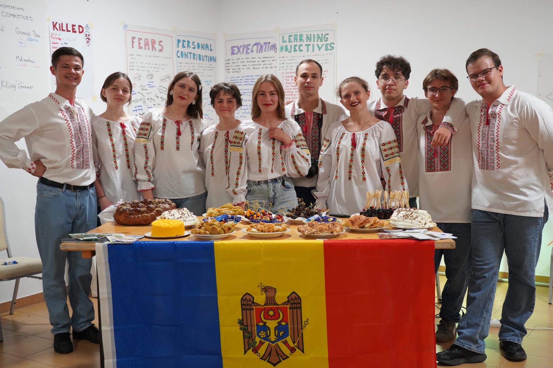 25EX IR A3 Young Entrepreneursin Action