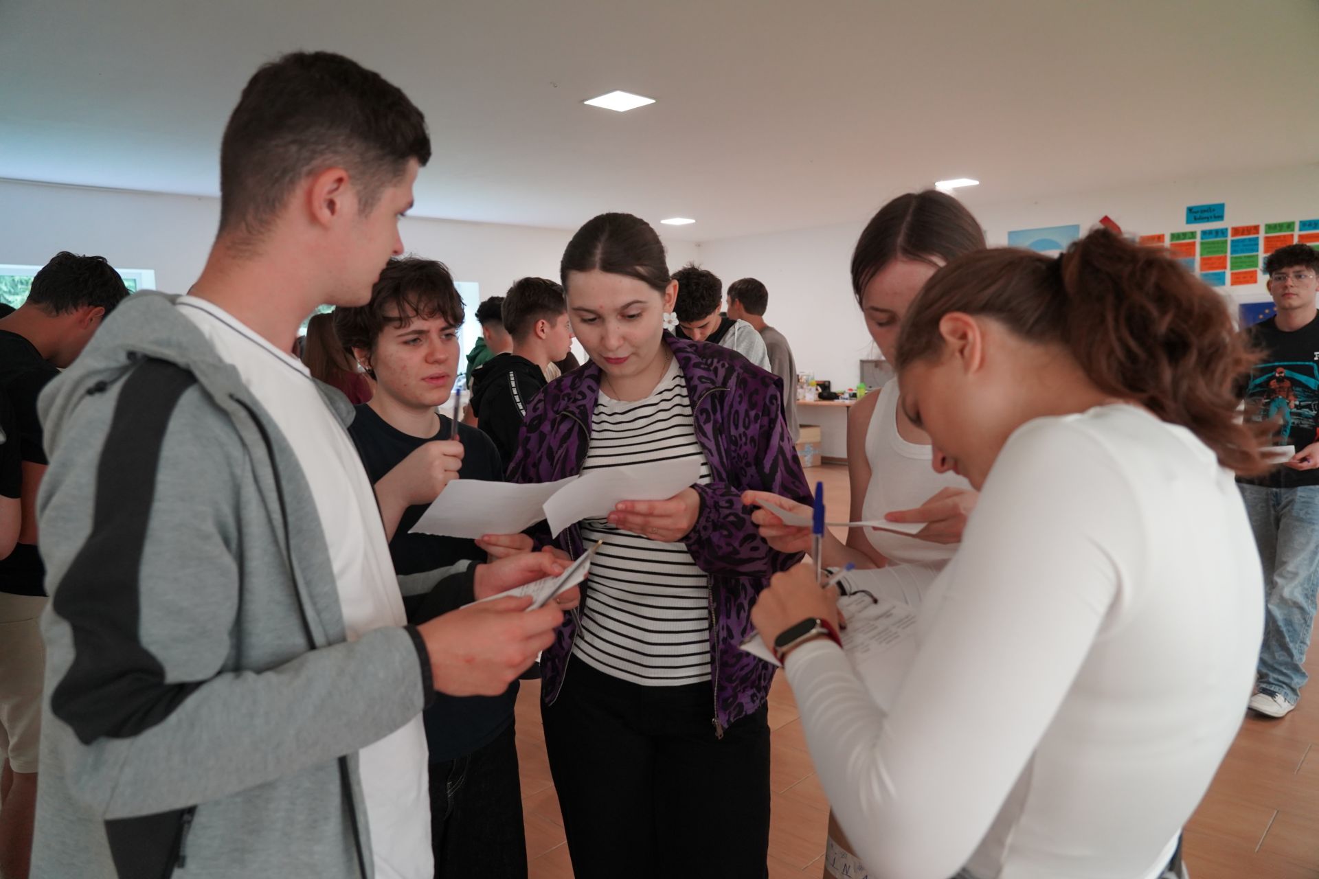 25EX IR A3 Young Entrepreneursin Action