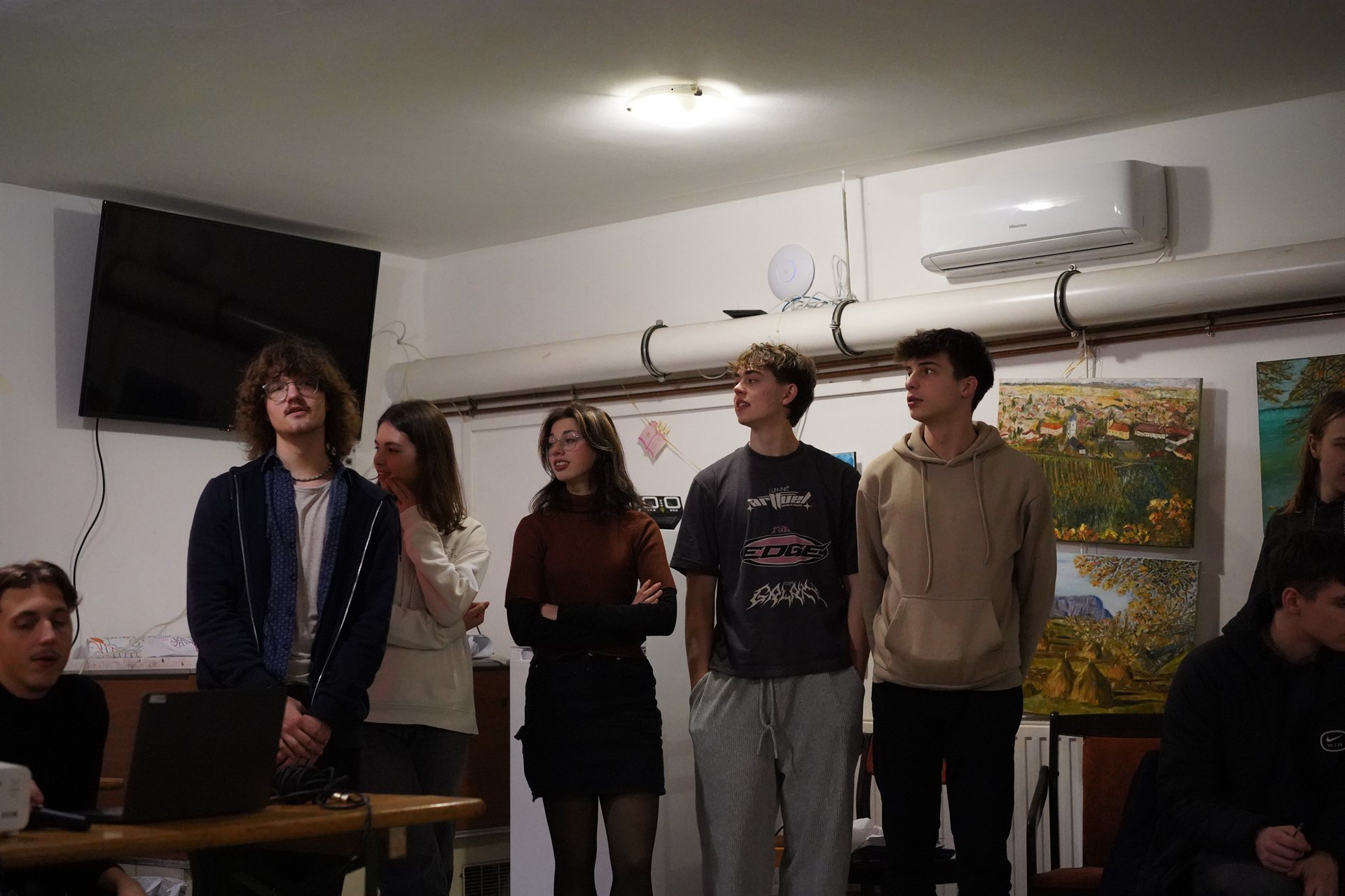 A group presenting to the room