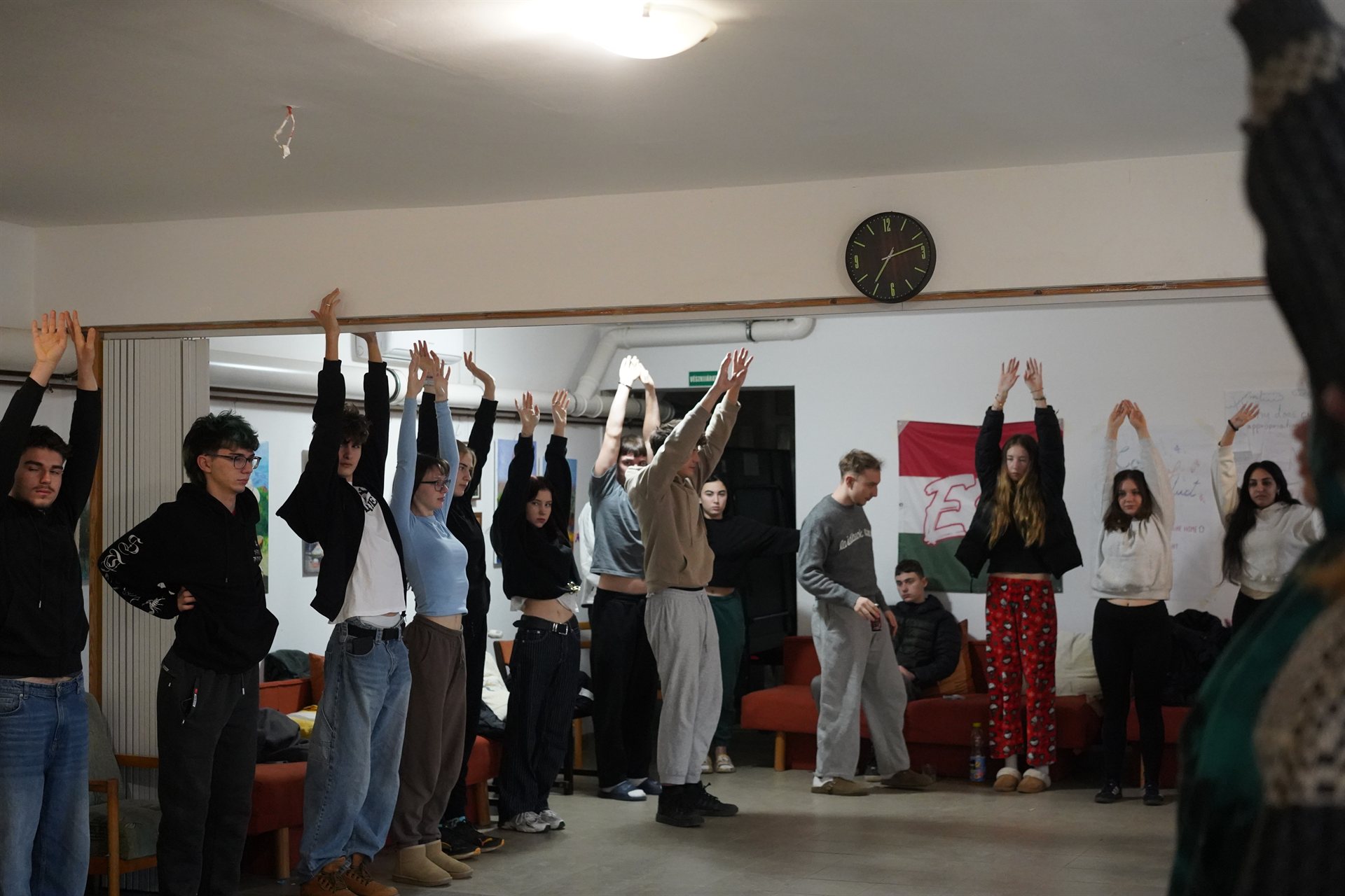 An energetic warm-up to open a session