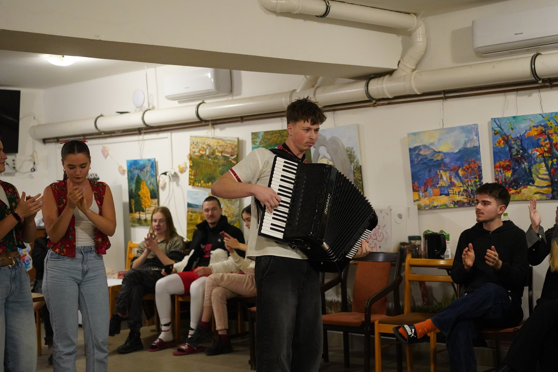 Live accordion music at the Slovak cultural night