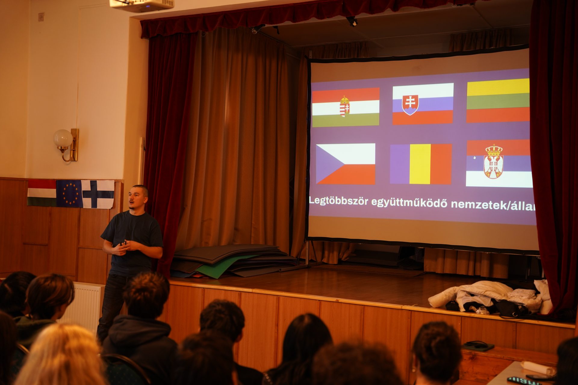 HU Teleki Blanka Gimnazium Kristof Varga1