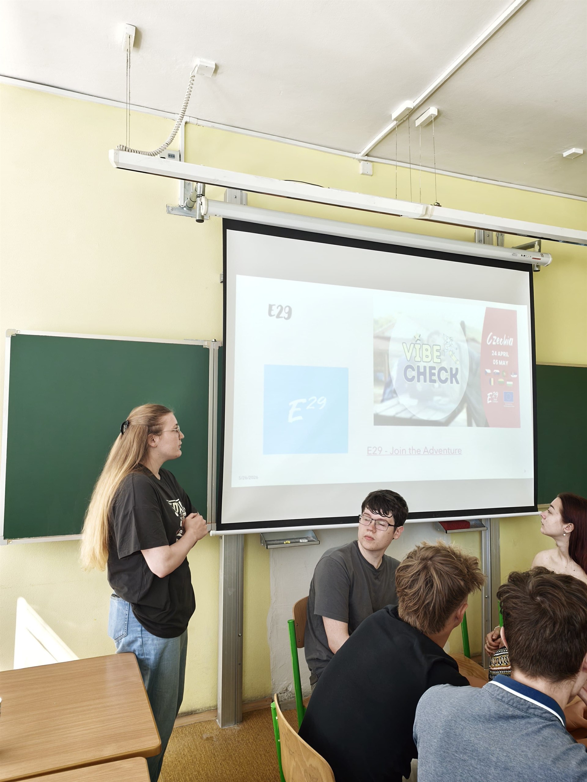 Vibe Check - School - DEOR