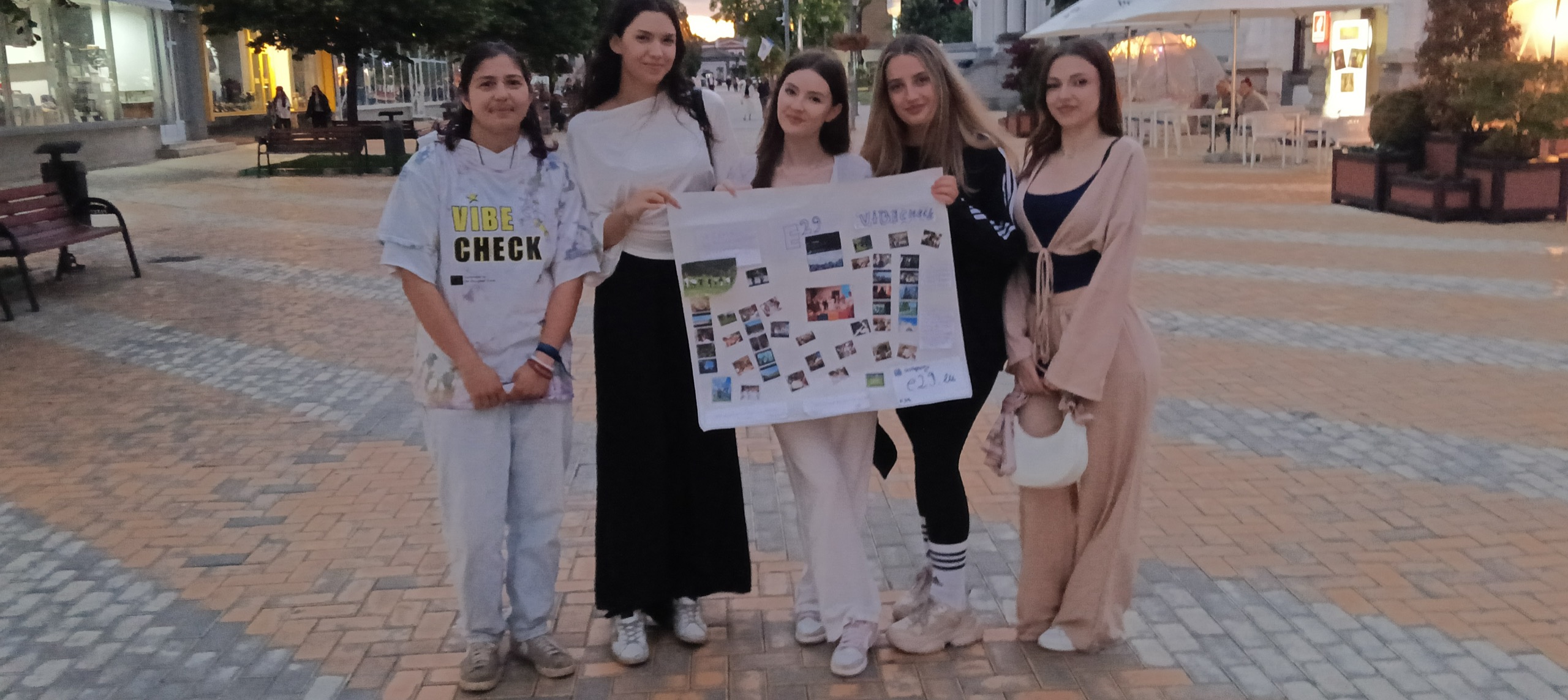 Vibe Check - Pitești City Center - DEOR