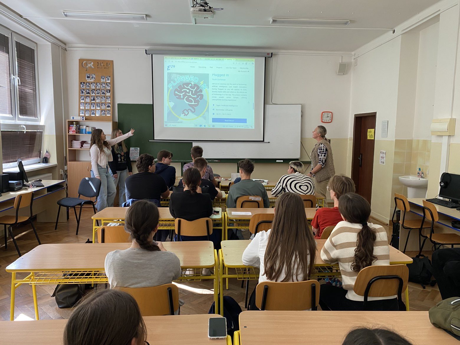 SK Gymnazium Jana Adama Raymana Zuzana Vongrejova