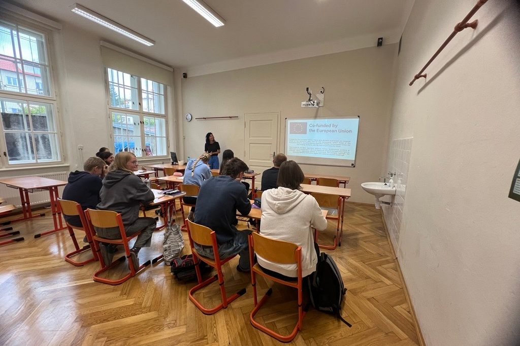 Together We Click CZ Gymnazium Aloise Jiraska