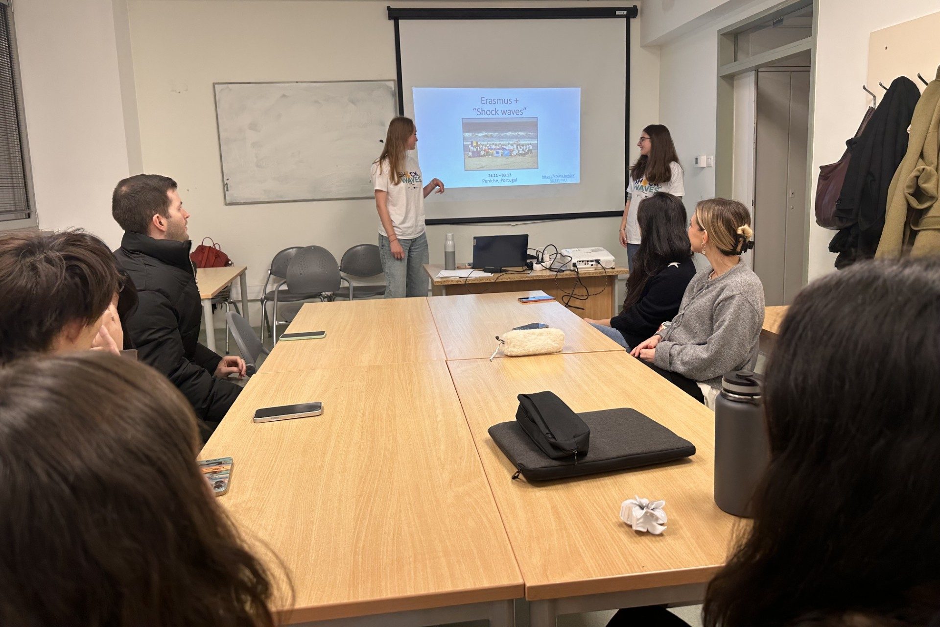 HU Eotvos Lorand Tudomanyegyetem Anna Csirik